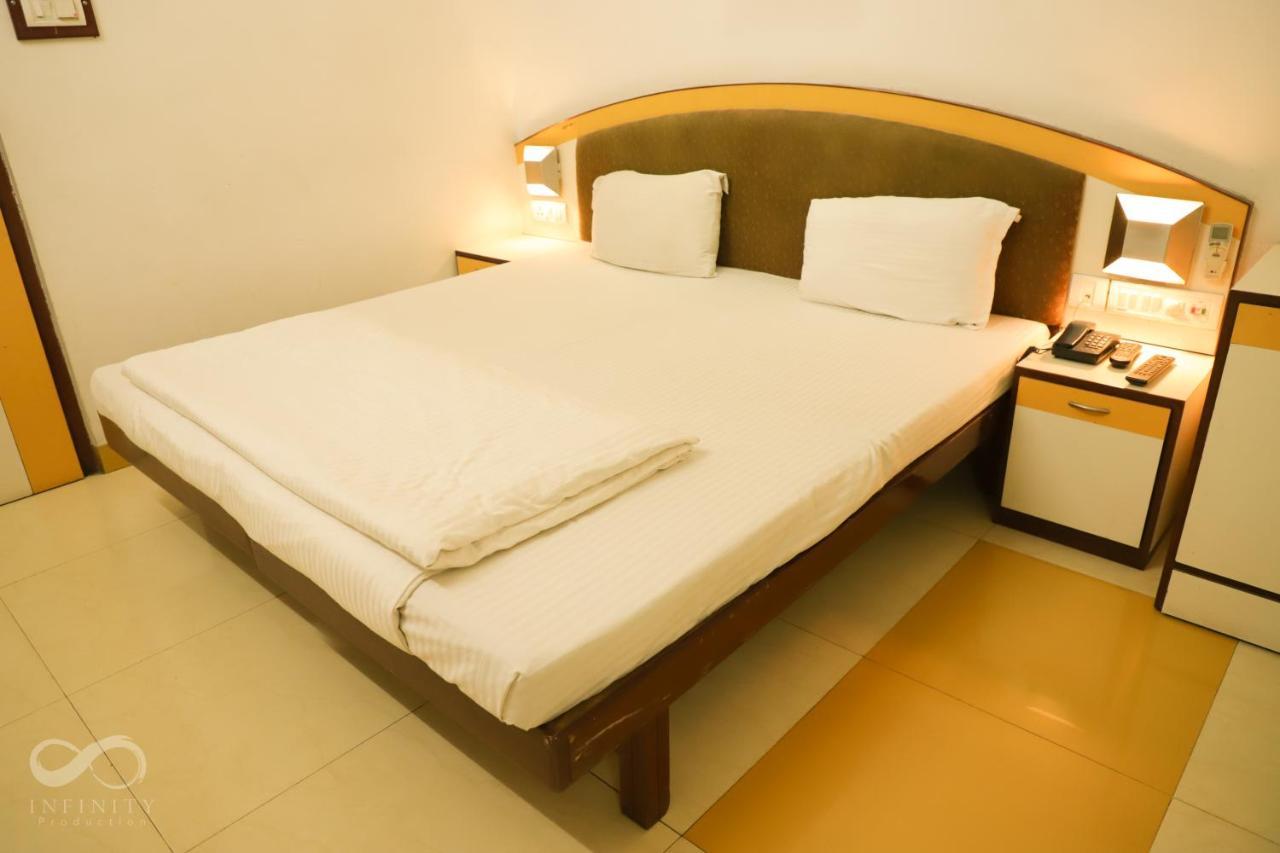 Blue Diamond The Hotel Korba Exterior photo